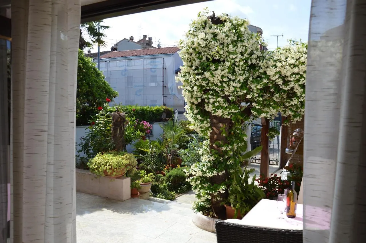 Apartments Zita Porec